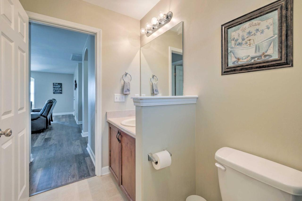 Spacious Pooler Home With Family-Friendly Perks ซาวานนาห์ ภายนอก รูปภาพ