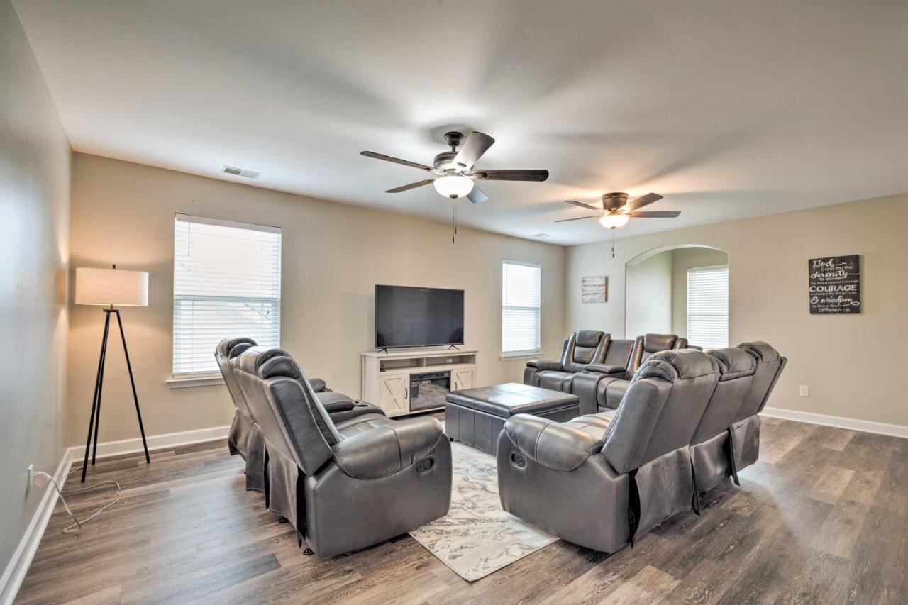 Spacious Pooler Home With Family-Friendly Perks ซาวานนาห์ ภายนอก รูปภาพ
